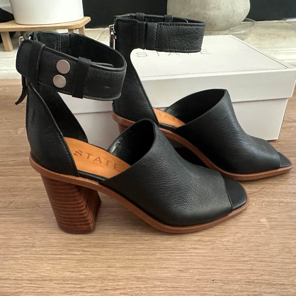 STATE Black Leather Heeled Sandals